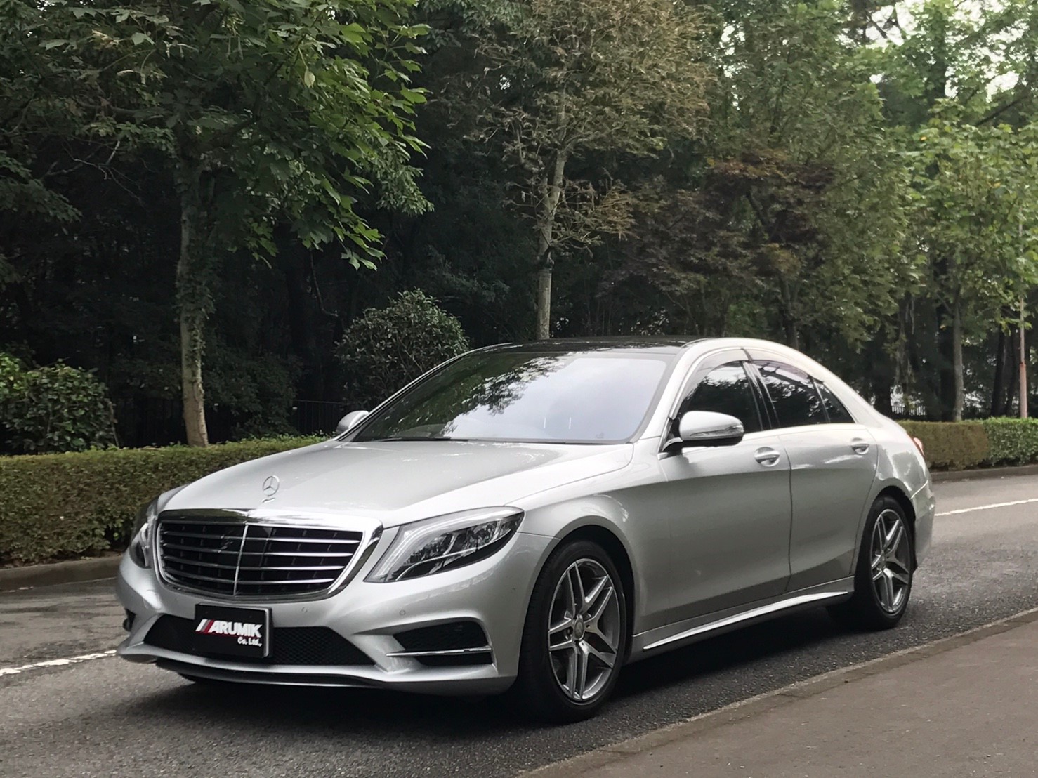 メルセデスベンツS400h　エクスクルーシブAMGライン